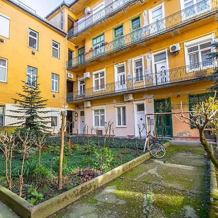 Apartment Cool In Budapest, Romeo *