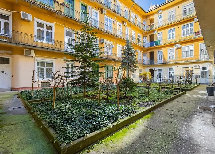 Cool In Budapest, Romeo Apartment Budapest