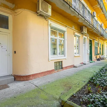 Apartment Cool In Budapest, Romeo *